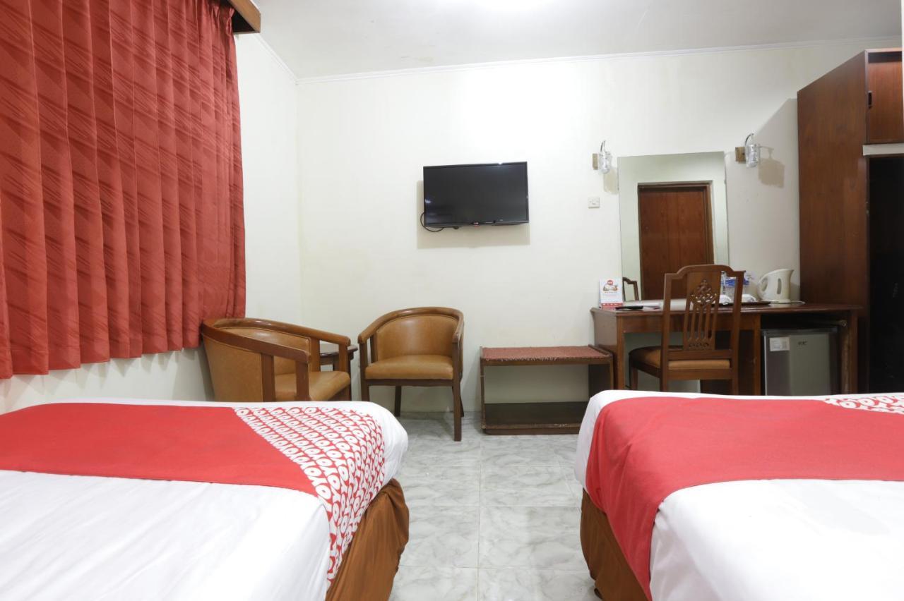 Oyo 108 Hotel Surya 자카르타 외부 사진
