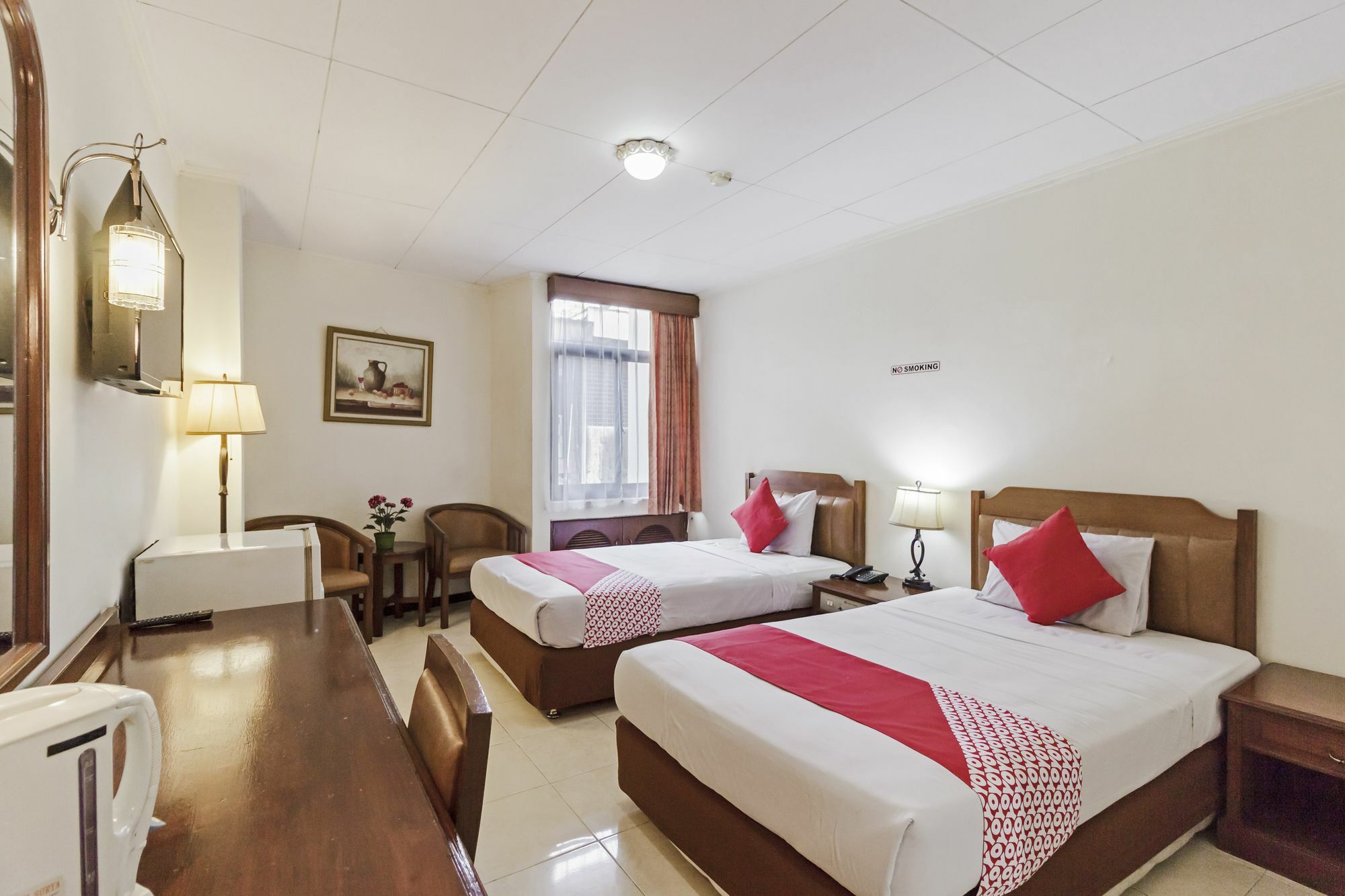 Oyo 108 Hotel Surya 자카르타 외부 사진