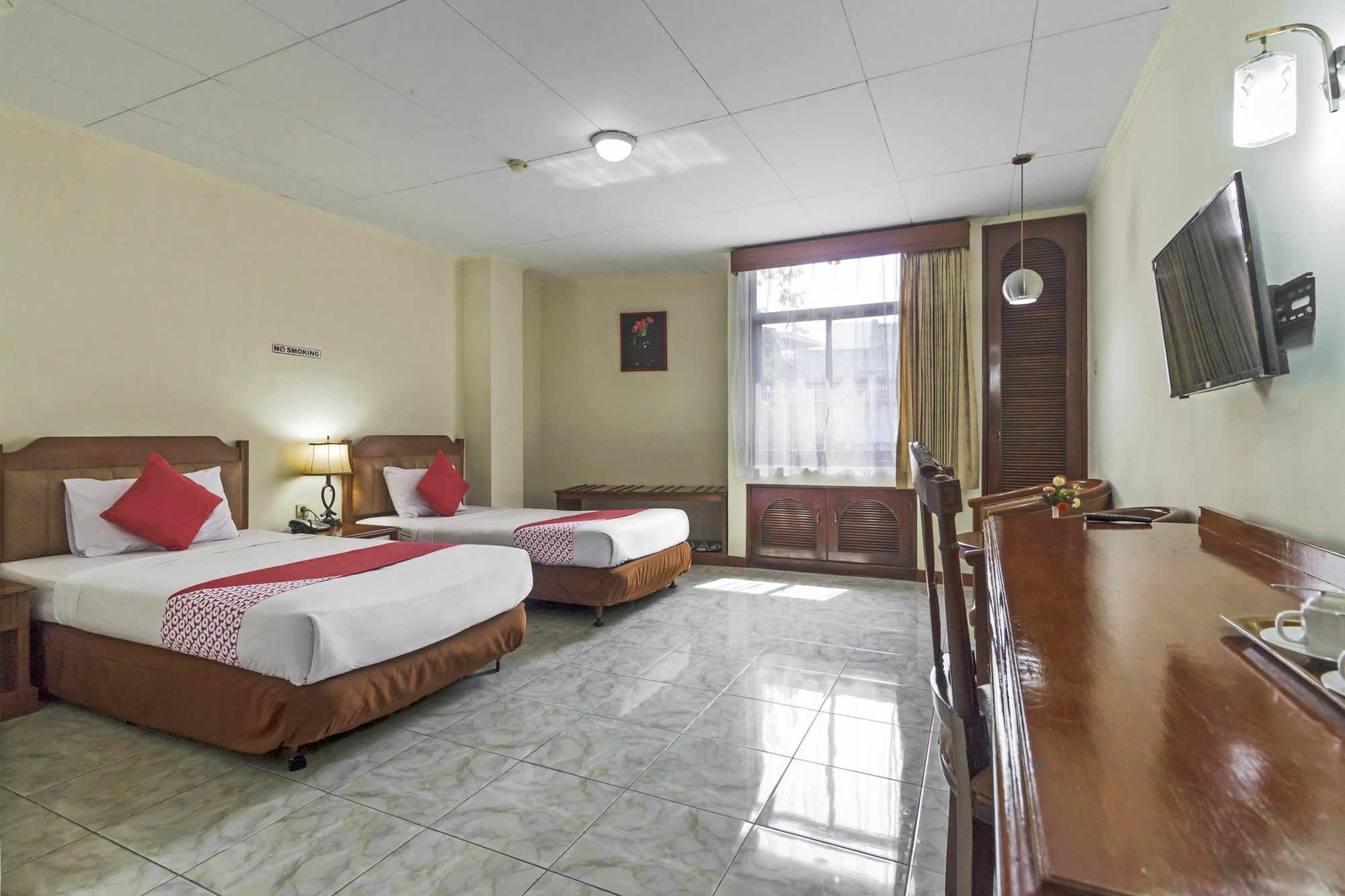Oyo 108 Hotel Surya 자카르타 외부 사진