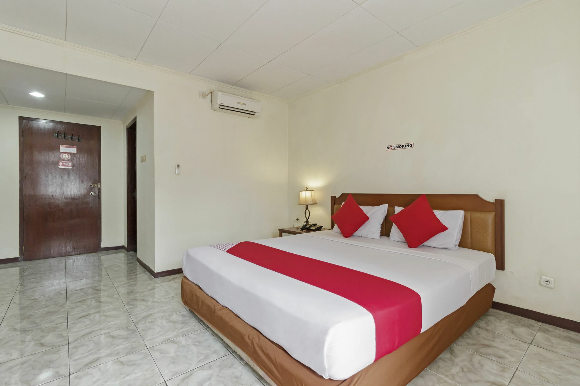 Oyo 108 Hotel Surya 자카르타 외부 사진