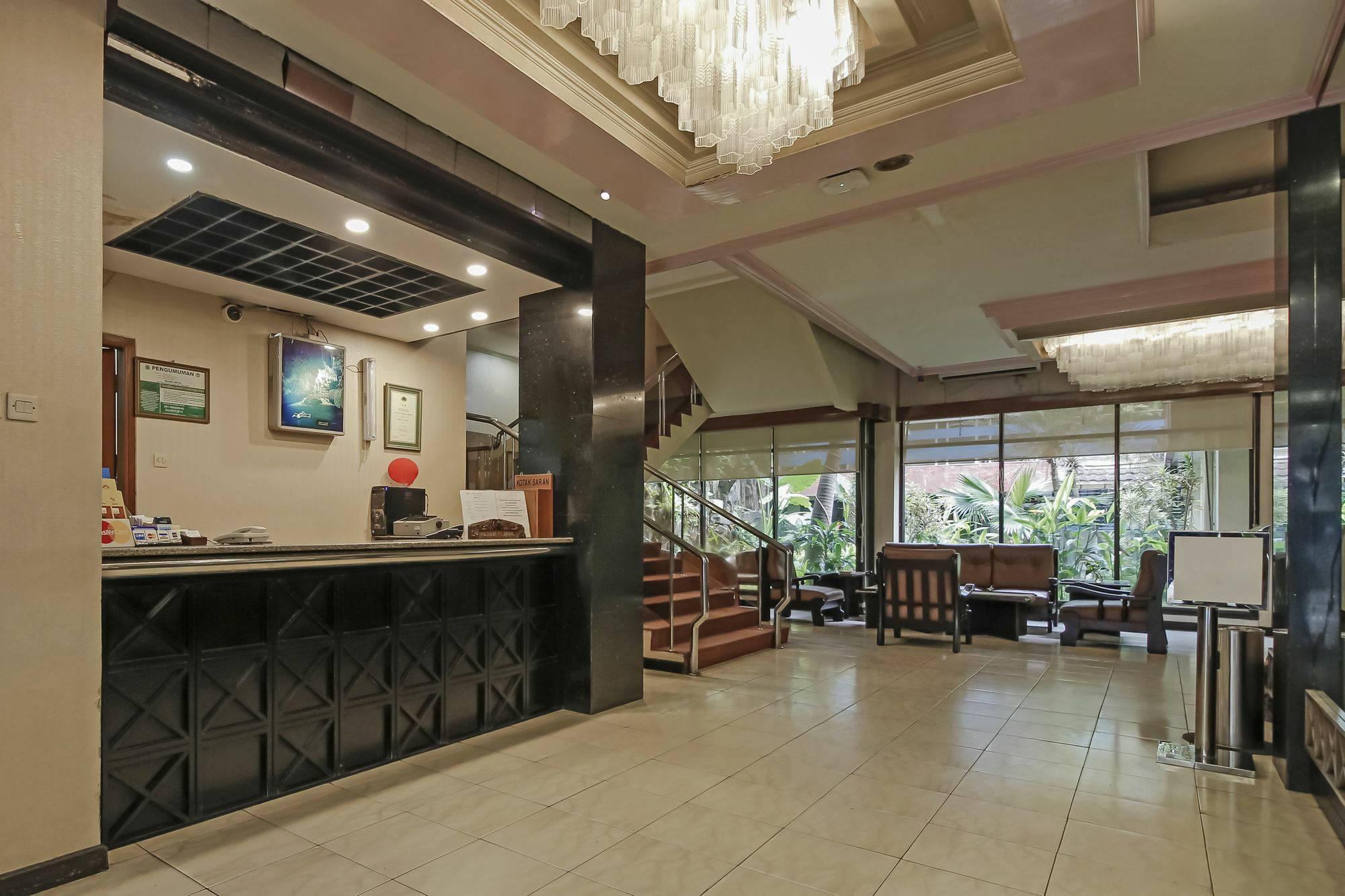 Oyo 108 Hotel Surya 자카르타 외부 사진