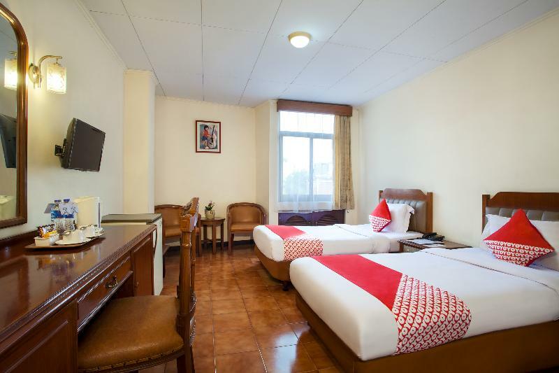 Oyo 108 Hotel Surya 자카르타 외부 사진